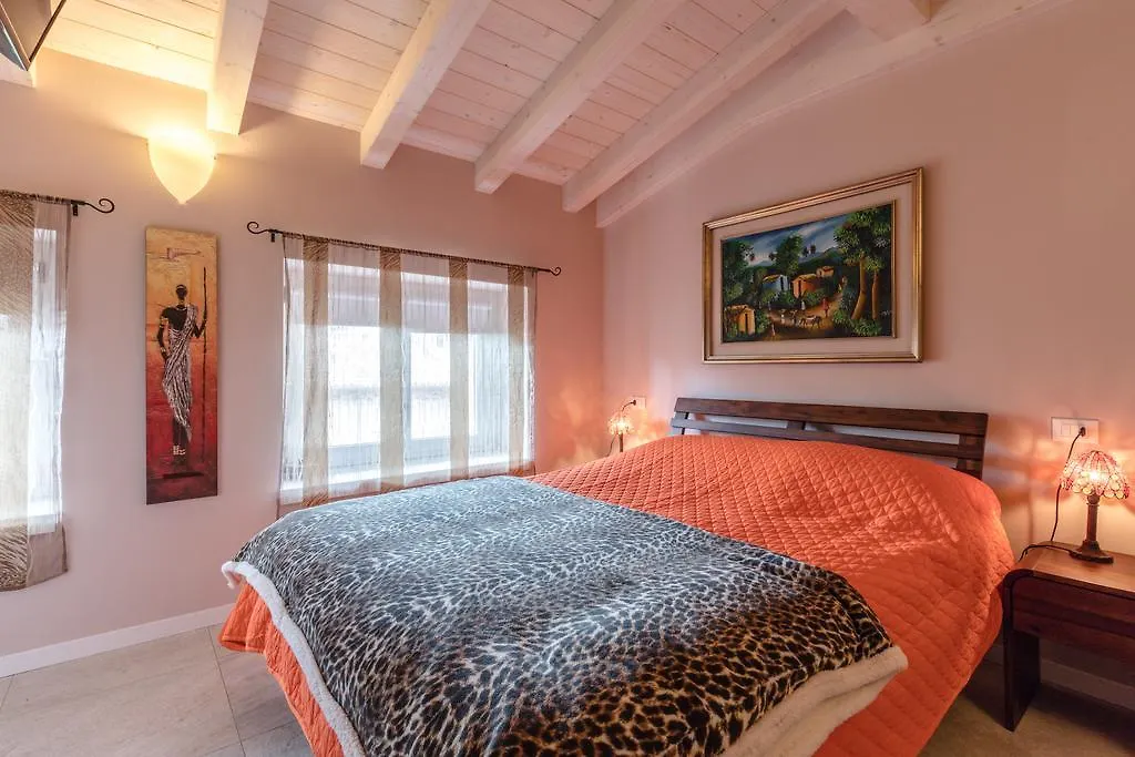 Bed & Breakfast Le Due Dame Hotel Manerba del Garda Italy