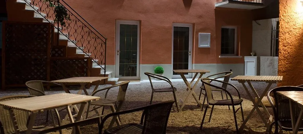 Le Due Dame Hotel Manerba del Garda Italy